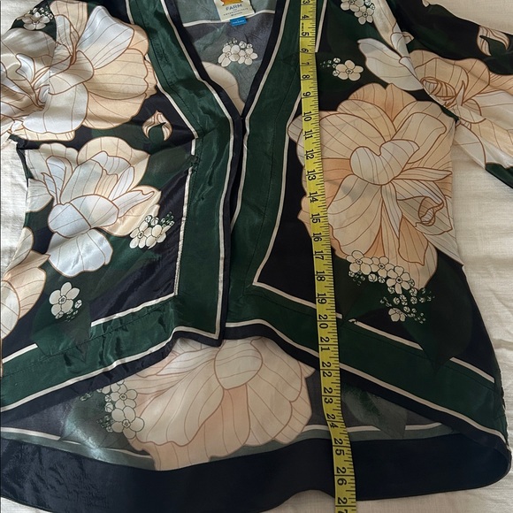 Farm Rio Top Size Small - Picture 8 of 10
